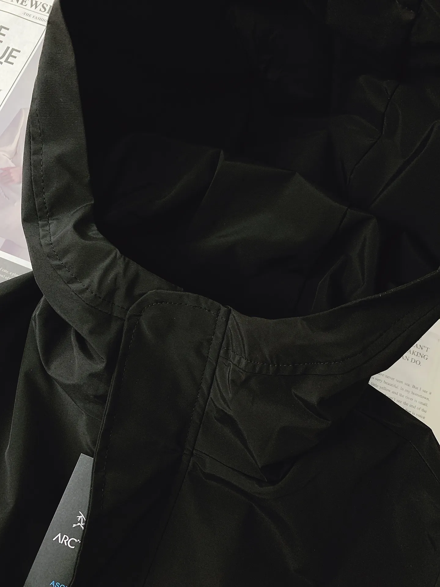 Same Style， ， 2026 New Arrival ， Original Premium Breathable ， ， ， Quality。 ， Sizes：M～3XL，